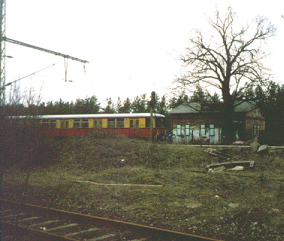 Schrankenhuschen am Frstenwalder Damm